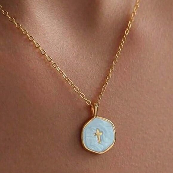 Gold Elegant Women's Mini Cross Pendant Necklace - Picture 5 of 7